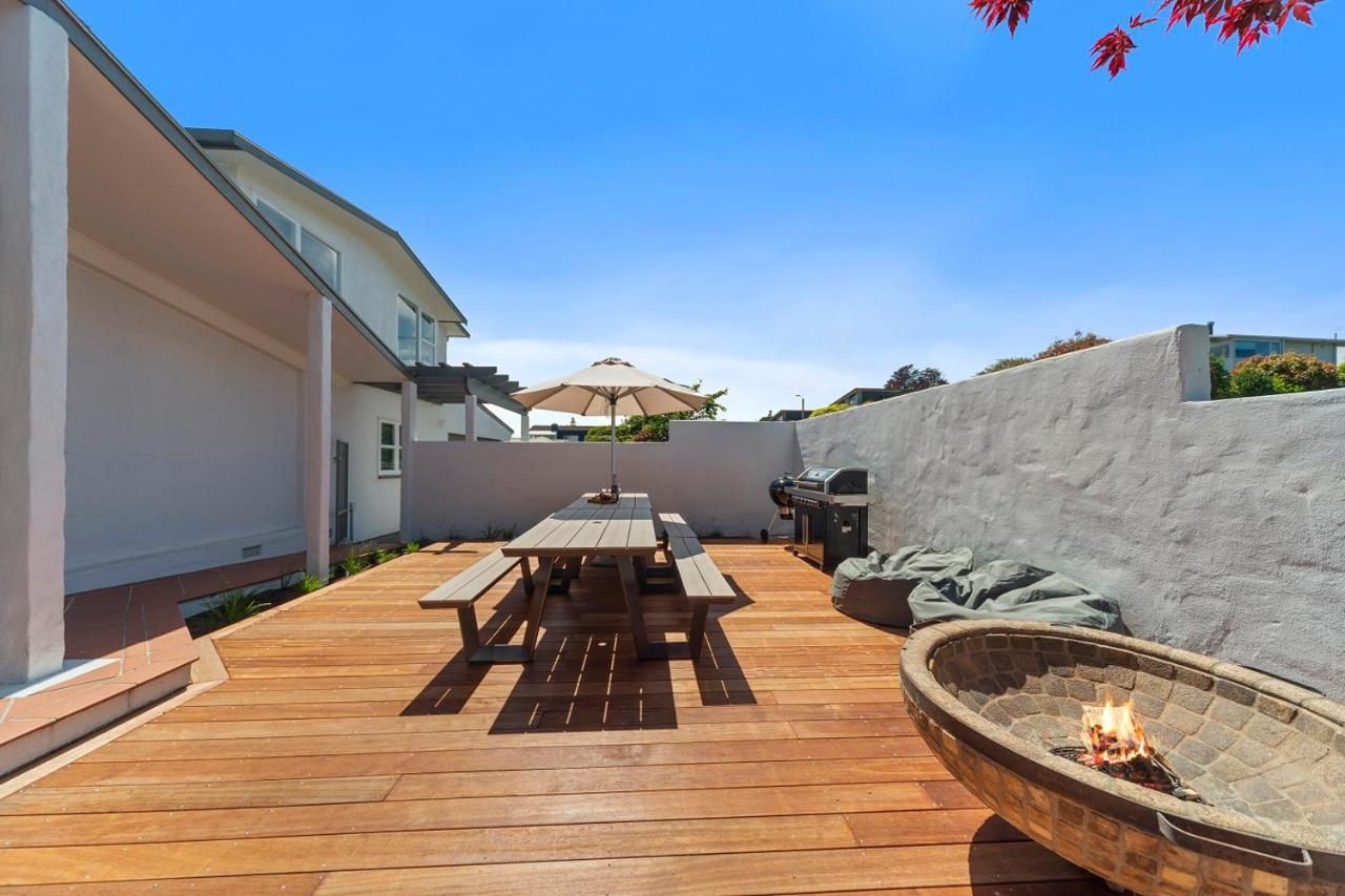 Hilltop House - Taupo Exterior photo